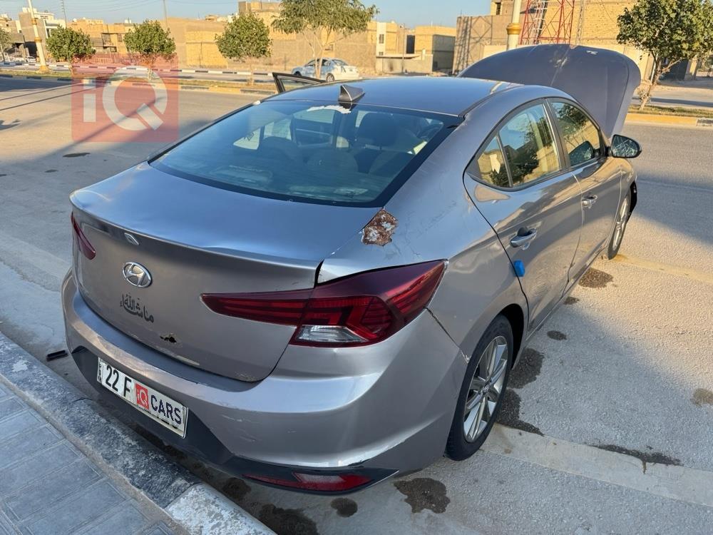 هيونداي النترا